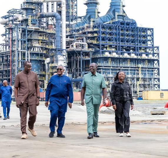 Kenyan President Tours Dangote Refinery, Commends Collaboration 