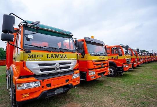 Lagos Deploys 220 Compactor Trucks to Improve Waste Management